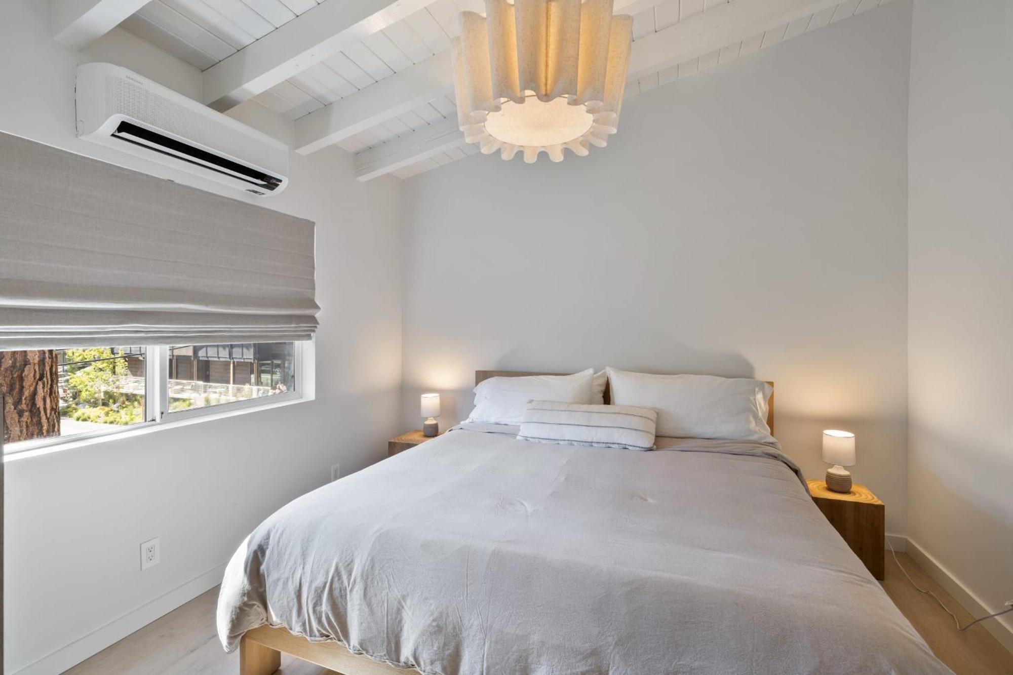 Apartment South Chalet-boutique Suite-minutes To Heavenly & Tahoe South Lake Tahoe